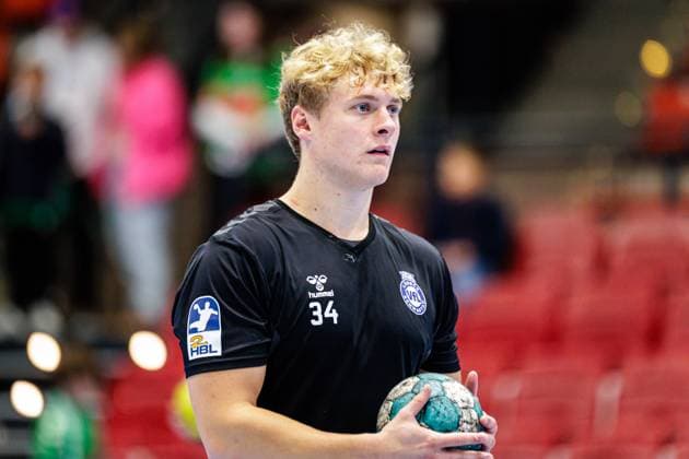 Thore Kjell Heinemann (VfL Luebeck-Schwartau, 34) GER, GWD Minden vs. VfL Luebeck-Schwartau, Handball, 2. Bundesliga, 4. Spieltag, Spielzeit 2024 2025, 27.09.2024 GER, GWD Minden vs. VfL Luebeck-Schwartau, Handball, 2. Bundesliga, 4. Spieltag, Spielzeit 2024 2025, 27.09.2024 Luebbecke