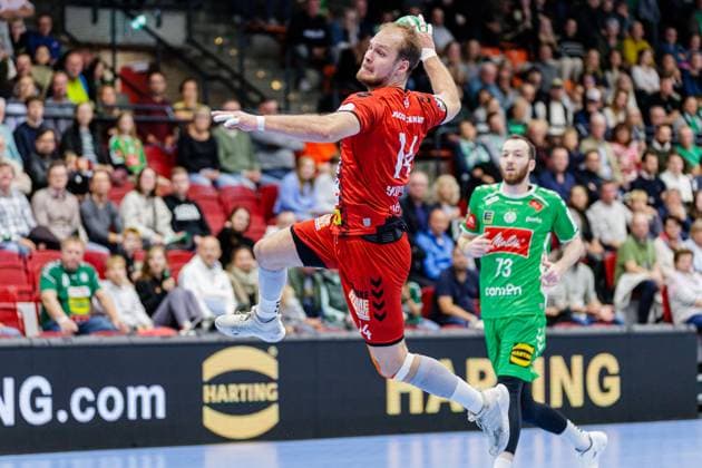 Paul Skorupa (VfL Luebeck-Schwartau, 14) im Torwurf GER, GWD Minden vs. VfL Luebeck-Schwartau, Handball, 2. Bundesliga, 4. Spieltag, Spielzeit 2024 2025, 27.09.2024 GER, GWD Minden vs. VfL Luebeck-Schwartau, Handball, 2. Bundesliga, 4. Spieltag, Spielzeit 2024 2025, 27.09.2024 Luebbecke