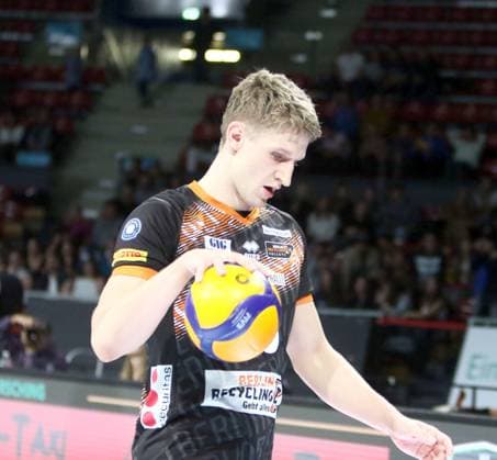 Florian KRAGE (Berlin), He-Volleyballl, Bundesliga 2024 25; WWK Volleys Herrsching vs Berlin Recycling Volleys, 27.09.24; BMW Park, Muenchen, Copyright: WolfgangxFehrmann