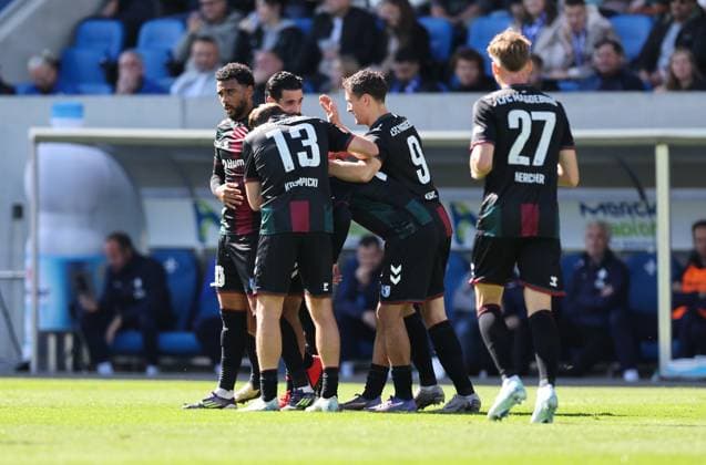 28.09.2024, xdcx, Fussball 2. Bundesliga, SV Darmstadt 98 - 1. FC Magdeburg, emonline, emspor, despor, v.l., Torjubel zum 1:1 durch Livan Burcu (1. FC Magdeburg), Goal celebration, celebrate the goal DFL DFB REGULATIONS PROHIBIT ANY USE OF PHOTOGRAPHS AS IMAGE SEQUENCES AND OR QUASI-VIDEO.