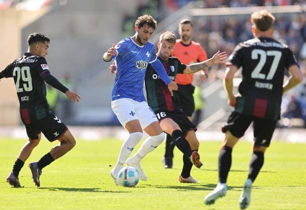 28.09.2024, xdcx, Fussball 2. Bundesliga, SV Darmstadt 98 - 1. FC Magdeburg, emonline, emspor, despor, v.l., Fraser Hornby (SV Darmstadt 98), Marcus Mathisen (1. FC Magdeburg) DFL DFB REGULATIONS PROHIBIT ANY USE OF PHOTOGRAPHS AS IMAGE SEQUENCES AND OR QUASI-VIDEO.