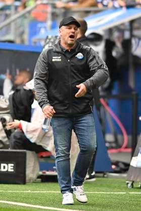 GER; 2. FBL,, Hamburger SV vs SC Paderborn 07 28.09.2024, Volksparkstadion, Hamburg, GER; 2. FBL, Hamburger SV vs SC Paderborn 07 im Bild Trainer Lukas Kwasniok (Paderborn)