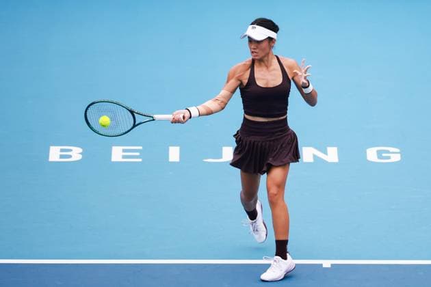 BEIJING, CHINA - SEPTEMBER 28: Wei Sijia of China competes in the Women s Singles Round of 64 match against Beatriz Haddad Maia of Brazil on day six of 2024 China Open at National Tennis Center on September 28, 2024 in Beijing, China.  Copyright: xVCGx 111520709616