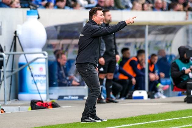 Christian Titz (1. FC Magdeburg, Trainer) gestikuliert, GER, SV Darmstadt 98 vs. 1. FC Magdeburg, Fussball, 2. Bundesliga, 7. Spieltag, Saison 2024 2025, 28.09.2024. DFL REGULATIONS PROHIBIT ANY USE OF PHOTOGRAPHS as IMAGE SEQUENCES and or QUASI-VIDEO. GER, SV Darmstadt 98 vs. 1. FC Magdeburg, Fussball, 2. Bundesliga, 7. Spieltag, Saison 2024 2025, 28.09.2024. Darmsatdt