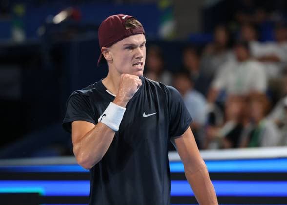 Holger Rune macht die Faust und jubelt, Jubel, Freude, Emotion, Kinoshita Group Japan Open Tennis Championships, Tokyo, Japan Copyright: xJuergenxHasenkopfx