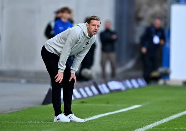 28.09.2024, xfux, Fussball 2.Bundesliga, SV Darmstadt 98 - 1.FC Magdeburg, v.l. Trainer Florian Kohfeldt (SV Darmstadt 98) (DFL DFB REGULATIONS PROHIBIT ANY USE OF PHOTOGRAPHS as IMAGE SEQUENCES and or QUASI-VIDEO. Eine Lizenzierung des Lichtbildwerkes an und oder durch den SV Darmstadt 1898 e.V. sowie Tochterunternehmen ist nicht gestattet. No release of or sale to SV Darmstadt 1898 e.V.)) Darmstadt