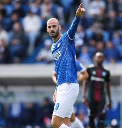 28.09.2024, xdcx, Fussball 2. Bundesliga, SV Darmstadt 98 - 1. FC Magdeburg, emonline, emspor, despor, v.l., Aleksandar Vukotic (SV Darmstadt 98) gibt Anweisungen, gestikuliert, mit den Armen gestikulieren gives instructions, gesticulate DFL DFB REGULATIONS PROHIBIT ANY USE OF PHOTOGRAPHS AS IMAGE SEQUENCES AND OR QUASI-VIDEO.