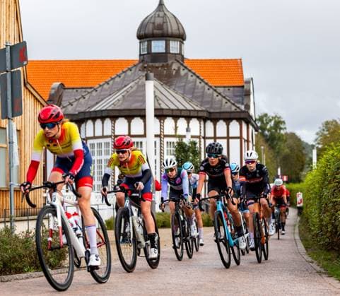 28.09.2024, GER, Rennrad, Bundesliga, Frauen Elite, Saison 2024, Finallauf Müller Die lila Logistik Rad-Bundesliga Im Bild zu sehen sind Impressionen des Rennradrennen, Sportler innen während des Wettkampfes 98574 Schmalkalden Gradierwerk Solewelt Moorgru Thüringen Deutschland