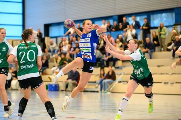 Sport Themen der Woche KW39 Handball weibliche A-Jugend Jugendbundesliga Saison 2024 2025 2. Spieltag VfL Oldenburg vs. Handewitter SV 28.09.2024 Ida Kühl (18, Handewitter SV) Oldenburg Sporthalle Wechloy, Am Heidbrook Niedersachsen Deutschland *** Handball female A Youth Bundesliga season 2024 2025 2 Matchday VfL Oldenburg vs Handewitter SV 28 09 2024 Ida Kühl 18, Handewitter SV Oldenburg Sporthalle Wechloy, Am Heidbrook Lower Saxony Germany