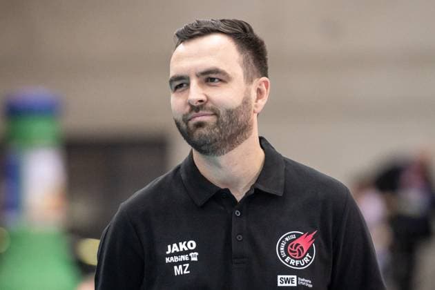 Mateusz Zarczynski (Trainer Schwarz-Weiss Erfurt) GER, Allianz MTV Stuttgart vs. Schwarz-Weiss Erfurt, Volleyball Bundesliga, VBL, Spielzeit 2024 2025, 28.09.2024 GER, Allianz MTV Stuttgart vs. Schwarz-Weiss Erfurt, Volleyball Bundesliga, VBL, Spielzeit 2024 2025, 28.09.2024 Stuttgart Copyright: xSandyxDinkelackerx EP_SDR