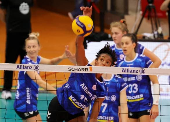 BAU 28.09.2024 Stuttgart Volleyball Supercup Allianz MTV Stuttgart vs. Schwarz-Weiss Erfurt, Leilani Slacanin (Allianz)