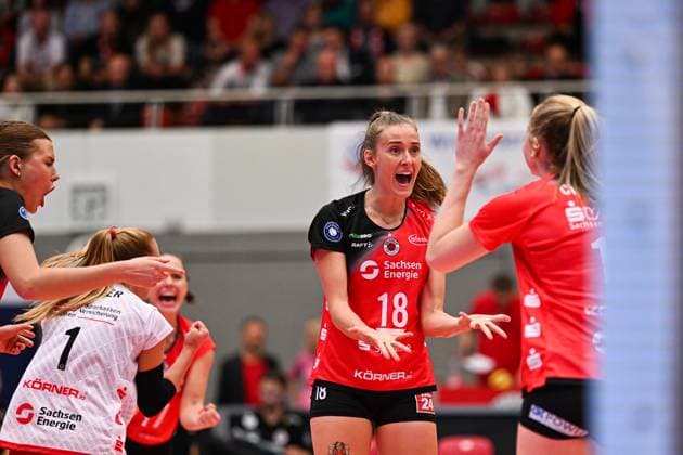 1. Volleyball Bundesliga Frauen, Dresdner SC vs. Ladies in Black Aachen; 28.09.2024 Sarah Straube (Dresdner SC, 18) 1. Volleyball Bundesliga Frauen, Dresdner SC vs. Ladies in Black Aachen am 28.09.2024 in der Margon Arena Dresden Copyright: xBEAUTIFULxSPORTS Hoepnerx