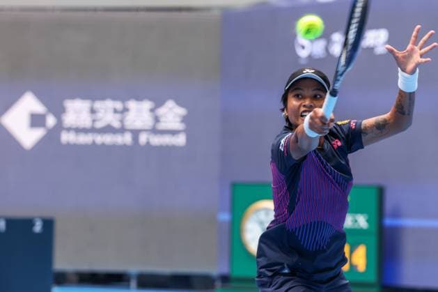 BEIJING, CHINA - SEPTEMBER 28: Mananchaya Sawangkaew of Thailand competes in the Women s Singles Round of 64 match against Aryna Sabalenka of Belarus on day six of 2024 China Open at National Tennis Center on September 28, 2024 in Beijing, China.  Copyright: xVCGx 111520849388