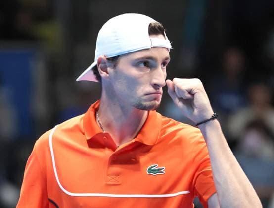 September 29, 2024, Tokyo, Japan - Ugo Humbert of France clinches his fist as he won a key point against Jack Draper of Britain at the quarter-final match of the Japan Open Tennis championships at the Ariake Colosseum in Tokyo on Sunday, September 29, 2024. Draper withdrew the game by injury. (photo by Yoshio Tsunoda AFLO) Noxthirdxpartyxsales  (0765599108st)