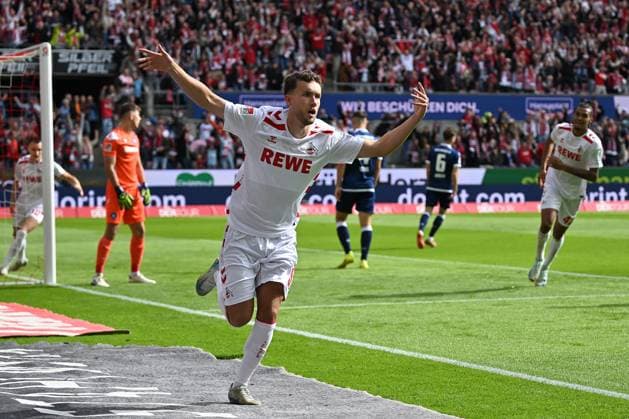 Koeln, Rheinenergiestadion, 29.09.24, GER, Herren, 2.Bundesliga, Saison 2024-2025, 1.FC Koeln - Karlsruher SC Bild: Luca WALDSCHMIDT (Koeln) jubelt nach seinem Tor zum 1:0 Only for editorial use! DFL regulations prohibit any use of photographs as image sequences and or quasi-video. NRW Deutschland