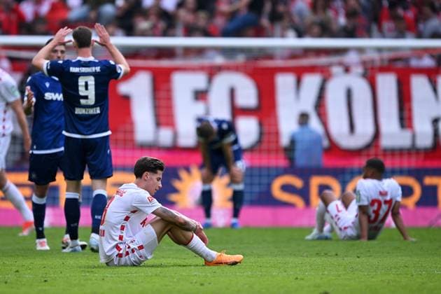 Koeln, Rheinenergiestadion, 29.09.24, GER, Herren, 2.Bundesliga, Saison 2024-2025, 1.FC Koeln - Karlsruher SC Bild: v.li. Denis HUSEINBASIC (Koeln) und Linton MAINA (Koeln) Only for editorial use! DFL regulations prohibit any use of photographs as image sequences and or quasi-video. NRW Deutschland