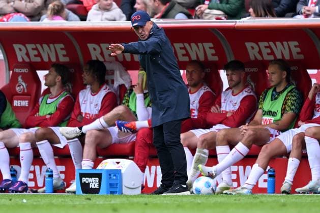 Koeln, Rheinenergiestadion, 29.09.24, GER, Herren, 2.Bundesliga, Saison 2024-2025, 1.FC Koeln - Karlsruher SC Bild: Trainer Gerhard STRUBER (Koeln) Only for editorial use! DFL regulations prohibit any use of photographs as image sequences and or quasi-video. NRW Deutschland