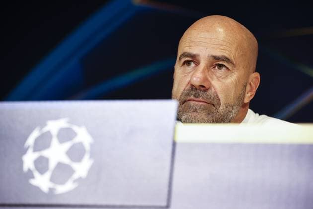 EINDHOVEN - PSV Eindhoven coach Peter Bosz during a press conference, PK, Pressekonferenz at Philips Stadium prior to PSV Eindhoven s Champions League match against Sporting CP. ANP MAURICE VAN STEEN xVIxANPxSportx xxANPxIVx 509771043 originalFilename: 509771043.jpg