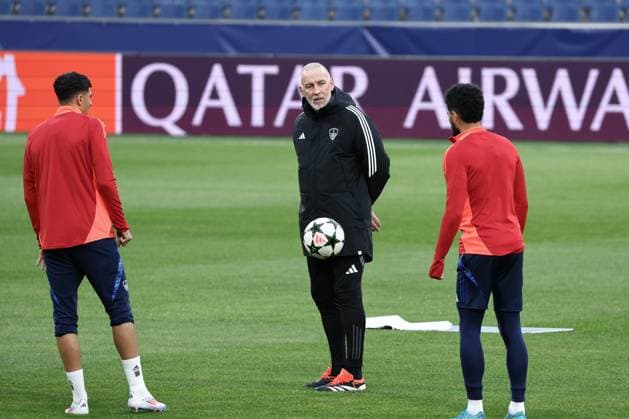 SOCCER - UEFA CL, RBS vs Brest SALZBURG,AUSTRIA,30.SEP.24 - SOCCER - UEFA Champions League, Red Bull Salzburg vs Stade Brestois 29, preview, training Brest. Image shows head coach Eric Roy (Brest).  GEPAxpictures xDavidxGeieregger