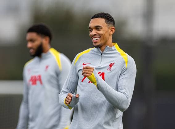 Football - UEFA Champions League - League Phase - Liverpool FC v Bologna FC - MD-1 LIVERPOOL, ENGLAND - Tuesday, October 1, 2024: Liverpool s Trent Alexander-Arnold during a training session at the AXA Training Centre ahead of the UEFA Champions League match between Liverpool FC and Bologna FC. (Photo by David Rawcliffe Propaganda) LIVERPOOL AXA Training Centre MERSEYSIDE ENGLAND  Copyright: xDavidxRawcliffex P2024-10-01-Liverpool_Bologna_MD-1-27
