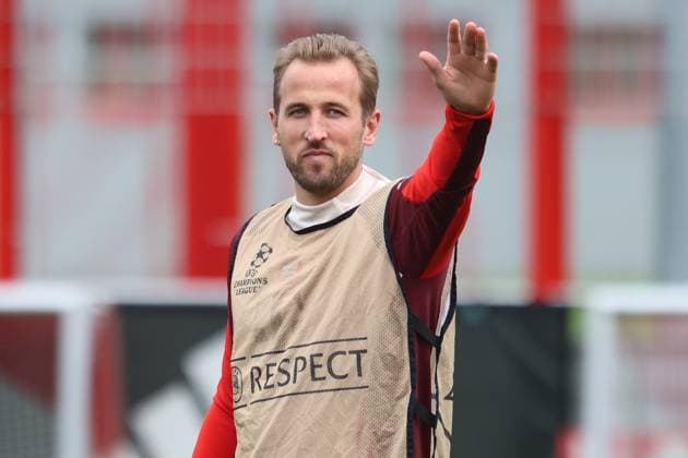 9 Harry Kane, ist fit, zufrieden, gut gelaunt, Gestik, gestikuliert, Portraet, Portrait, Fussball Abschlusstraining - FC Bayern München vor UEFA Champions League-Spiel vs. Aston Villa 01.09.2024 Trainingsgelände, Säbenerstr. FOTO: Mladen Lackovic LakoPress