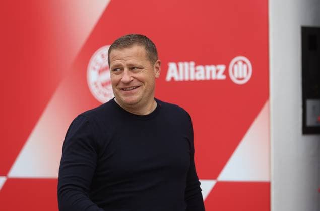 München, Deutschland 01. Oktober 2024: Fussball, Herren, Saison 2024 2025, FC Bayern München, Säbener Strasse, Trainingsgelände, Abschlusstraining, Champions League Max Eberl, Sportvorstand (FC Bayern München) Kopf, Oberkörper mit Blick nach rechts, lächlen