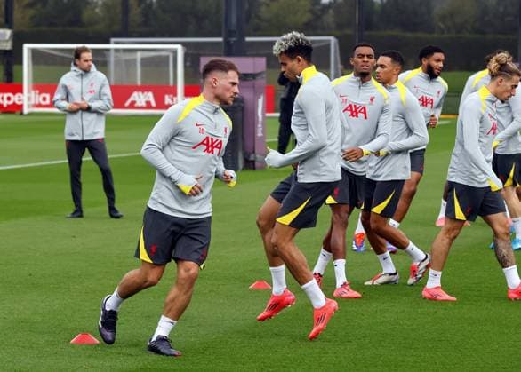1st October 2024; Anfield and AXA Training Centre, Liverpool, Merseyside, England; press conference, PK, Pressekonferenz and training session ahead of the UEFA Champions League match between Liverpool and Bologna in Liverpool, England; Alexis Mac Allister of Liverpool during today s training session at Liverpool s AXA Training Centre in Kirkby ahead of tomorrow s Champions League match versus Bologna  ActionPlus12698678 AlanxMartin
