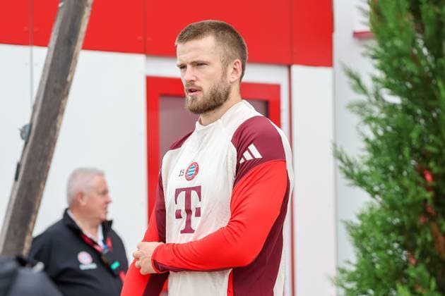 Eric Dier (FC Bayern Muenchen, 15) Oberkoerper, Abschlusstraining, FC Bayern Muenchen, Fussball, UEFA Champions League, 2. Spieltag, Saison 24 25, 01.10.2024, Abschlusstraining, FC Bayern Muenchen, Fussball, UEFA Champions League, 2. Spieltag, Saison 24 25, 01.10.2024 Muenchen Copyright: xEibner-Pressefoto JennixMaulx EP_JML