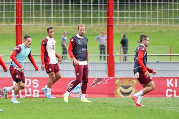 Harry Kane (FC Bayern Muenchen, 09) beim Training, Abschlusstraining, FC Bayern Muenchen, Fussball, UEFA Champions League, 2. Spieltag, Saison 24 25, 01.10.2024, Abschlusstraining, FC Bayern Muenchen, Fussball, UEFA Champions League, 2. Spieltag, Saison 24 25, 01.10.2024 Muenchen Copyright: xEibner-Pressefoto JennixMaulx EP_JML