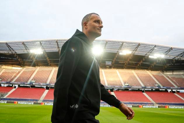 Sturm Graz v Club Brugge - UEFA Champions League - media activities KLAGENFURT, AUSTRIA - OCTOBER 01 : Hayen Nicky head coach of Club Brugge pictured during a training session prior to the UEFA Champions League match between and on October 1, 2024 in Klagenfurt, Austria, 01 10 2024 Klagenfurt Austria  Copyright: xJanxDexMeuleneirx