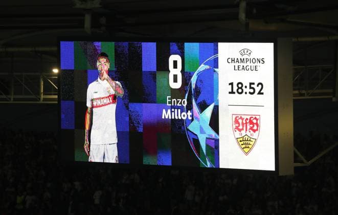 01.10.24 VfB Stuttgart - AC Sparta Prag Deutschland, Stuttgart, 01.10.2024, Fussball, UEFA Champions League, VfB Stuttgart - AC Sparta Prag: (VfB Stuttgart) Anzeigentafel 1:0 Torschütze VFB Enzo Millot.
