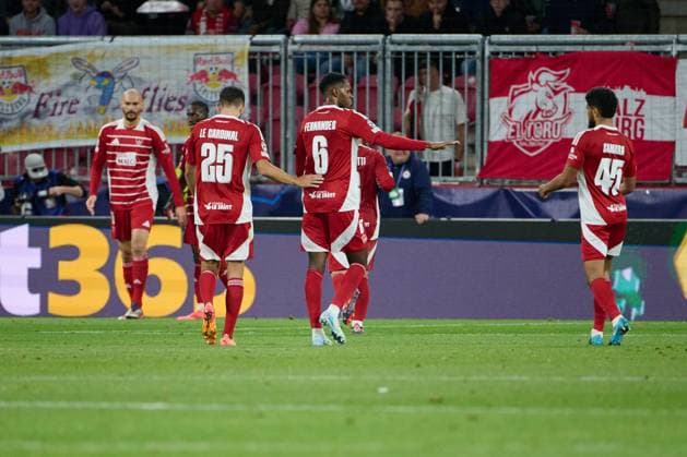 Salzburg, Österreich 01. Oktober 2024: Champions League - 2024 2025 - RB Salzburg vs. Stade Brestois 29 Im Bild: Torjubel der Franzosen nach dem Tor zum 0:1 Red Bull Arena Copyright: xFotostandx xWassmuthx