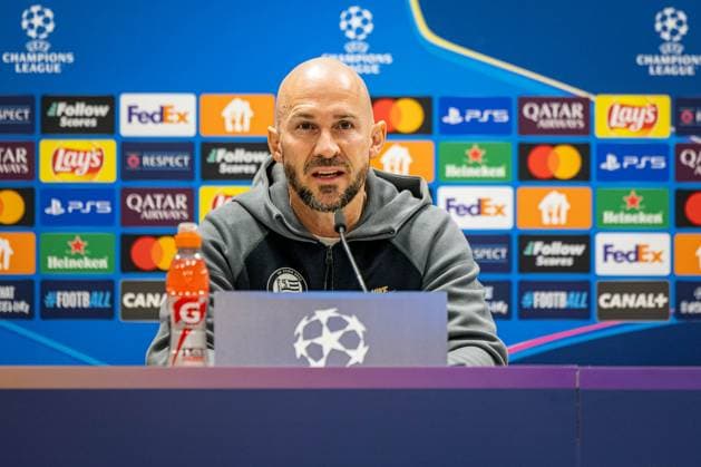 SOCCER - UEFA CL, Sturm vs Bruegge KLAGENFURT,AUSTRIA,01.OCT.24 - SOCCER - UEFA Champions League, SK Sturm Graz vs FC Bruegge, preview, press conference, PK, Pressekonferenz Sturm. Image shows head coach Christian Ilzer (Sturm).  GEPAxpictures xMatthiasxTrinkl