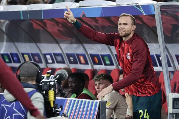 SOCCER - UEFA CL, RBS vs Brest SALZBURG,AUSTRIA,01.OCT.24 - SOCCER - UEFA Champions League, Red Bull Salzburg vs Stade Brestois 29. Image shows Alexander Schlager (RBS).  GEPAxpictures xDavidxGeieregger