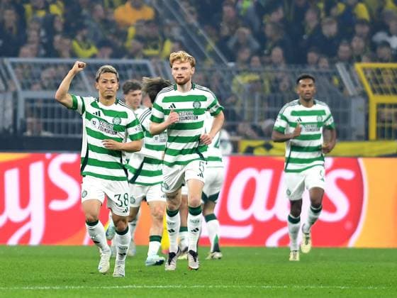Daizen Maeda (Celtic Glasgow) Torjubel, jubelt nach seinem Treffer zum 1:1 waehrend des Spiels der UEFA Champions League 2024 25 Ligen-Phase 2. Spieltag zwischen Borussia Dortmund und Celtic Glasgow, SIGNAL IDUNA PARK am 01. October 2024 in Dortmund, Deutschland. (Foto von Ralf Treese DeFodi Images) +++ Daizen Maeda (Celtic Glasgow) celebrates after scoring his team™s first goal during the UEFA Champions League 2024 25 League Phase MD2 match between Borussia Dortmund and Celtic FC at Signal Iduna Park on October 1, 2024 in Dortmund, Germany. Defodi-521_BVBCEL20241001_016