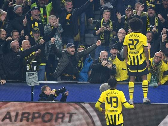 Karim Adeyemi (Borussia Dortmund) Torjubel, jubelt nach seinem Treffer zum 2:1 waehrend des Spiels der UEFA Champions League 2024 25 Ligen-Phase 2. Spieltag zwischen Borussia Dortmund und Celtic Glasgow, SIGNAL IDUNA PARK am 01. October 2024 in Dortmund, Deutschland. (Foto von Ralf Treese DeFodi Images) +++ Karim Adeyemi (Borussia Dortmund) celebrates after scoring his team™s second goal during the UEFA Champions League 2024 25 League Phase MD2 match between Borussia Dortmund and Celtic FC at Signal Iduna Park on October 1, 2024 in Dortmund, Germany. Defodi-521_BVBCEL20241001_019