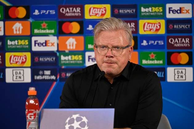 Pressekonferenz PK Trainer Coach Lars Friis AC Sparta Praha Prag Champions League VfB Stuttgart vs AC Sparta Prag 01.10.2024 DFL REGULATIONS PROHIBIT ANY USE OF PHOTOGRAPHS AS IMAGE SEQUENCES AND OR QUASI-VIDEO VfB Stuttgart vs AC Sparta Prag
