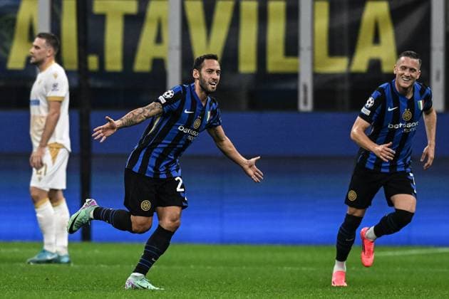Db Milano 01 10 2024 - Champions League Inter-Stella Rossa foto Daniele Buffa Image nella foto: esultanza gol Hakan Calhanoglu 
