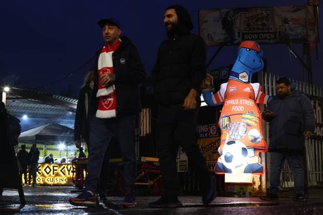 Arsenal v PSG 1 October 2024, London - UEFA Champion™s League Football - Arsenal v Paris Saint-Germain - An inflatable Gunnersaurus - Photo: Charlotte Wilson Offside. London UK Copyright: xCharlottexWilsonx xOffsidexOffside