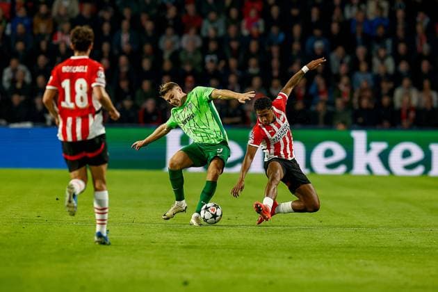 EINDHOVEN, 12-05-2019, Philips stadium. Dutch football, Champions League, season 2024-2025. Player PSV Ryan Flamingo vs Player Sporting CP Viktor Gyokeres PSV - Sporting CP  x26369267x Copyright: