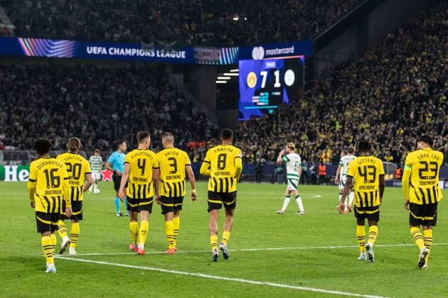 UEFA Champions League: Borussia Dortmund - Celtic Glasgow; 01.10.2024 Felix Nmecha (Borussia Dortmund, 8), Borussia Dortmund im Jubel, 7:1 UEFA Champions League: Borussia Dortmund - Celtic Glasgow; Signal Iduna Park, Dortmund; 01.10.2024 Copyright: xBEAUTIFULxSPORTS Buriakovx
