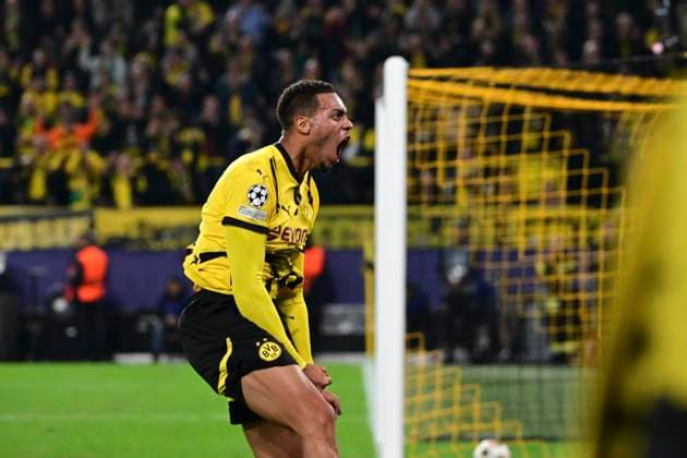 Torjubel zum 7:1 durch Felix Nmecha 8 (Borussia Dortmund), Borussia Dortmund vs. Celtic Glasgow, Fussball, Champions League, 2. Spieltag, 01.10.2024 Dortmund Nordrhein-Westfalen Deutschland