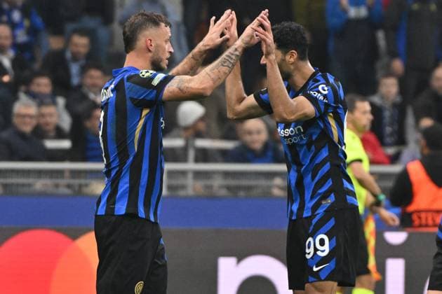 1st October 2024; Stadio San Siro, Milan, Italy, UEFA Champions League Football, Inter Milan versus Red Star Belgrade; Marko Arnautovic of FC Inter celebrates after scoring the goal for 2-0 in the 59th minute  ActionPlus12698801 AllShotLive
