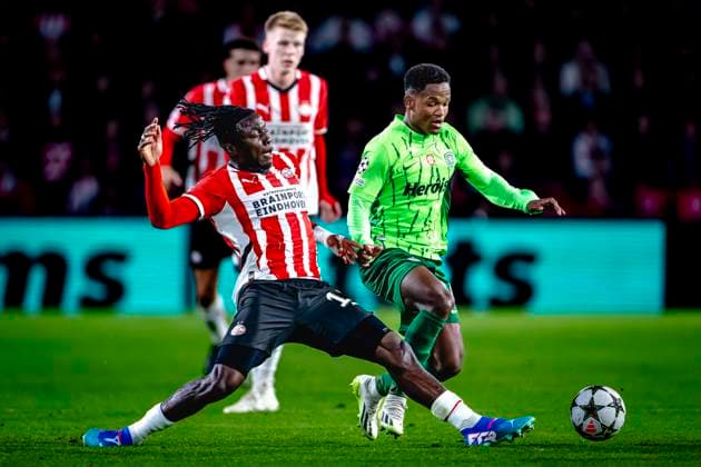 PSV Eindhoven forwarder Johan Bakayoko, during the match PSV - Sporting CP at the Philips stadium for the UEFA Champions League phase matchday 2 season 2024-2025 in EINDHOVEN, Netherlands on 1 oktober 2024, (photo by Marcel van Dorst EYE4images DeFodi Images) Defodi-746_192107
