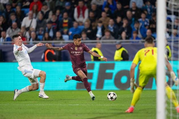 Rico Lewis shots on the net during UEFA Champions league match, SK Slovan Bratislava - Manchester City , 01. october 2024 Copyright: xMICHALxFAJT,ZOSPORTU.SKx DSC_2479
