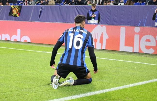 02.10.2024, xgrfx, Fussball UEFA Champions League, Schachtar Donezk - Atalanta Bergamo emspor, v.l. Tor, Raoul Bellanova (Atalanta Bergamo) (DFL DFB REGULATIONS PROHIBIT ANY USE OF PHOTOGRAPHS as IMAGE SEQUENCES and or QUASI-VIDEO) Gelsenkirchen