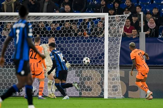 Raoul Bellanova (Atalanta Bergamo) erzielt das Tor zum 0:3, UEFA Champions League 2024 25 League Phase MD2, FC Shakhtar Donetsk v Atalanta BC, Veltins Arena, 02.10.2024, Gelsenkirchen, Deutschland. Defodi-067_SCDATB20241002_052