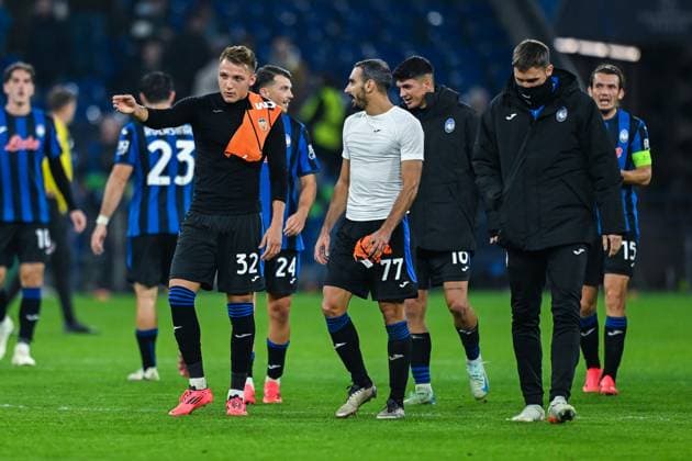 02.10.2024, Fussball, Champions League, 2. Spieltag, Saison 2024 2025, Schachtar Donezk - Atalanta Bergamo, Mateo Retegui (Atalanta Bergamo), Davide Zappacosta (Atalanta Bergamo) xRHR-FOTO TKx Copyright: RHR-FOTOx RHR-FOTO TK
