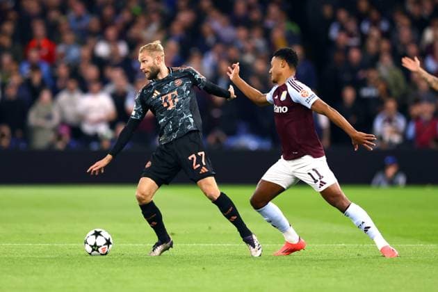 Aston Villa v Bayern Munich 2 October 2024, Aston - UEFA Champion™s League Football - Aston Villa v Bayern Munich - Konrad Laimer of Bayer Munich and Ollie Watkins of Aston Villa - Photo: Jacques Feeney Offside. Aston UK Copyright: xJacquesxFeeneyx xOffsidexOffside