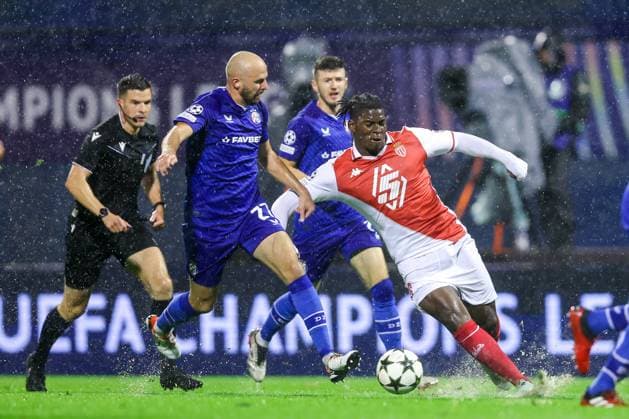 GNK Dinamo v AS Monaco - UEFA Champions League 2024 25 League Phase MD2 ZAGREB, CROATIA - OCTOBER 2: Breel Embolo of Monaco in action against Josip Misic of Dinamo Zagreb during UEFA Champions League 2024 25 League Phase MD2 match between GNK Dinamo v AS Monaco at Maksimir Stadion on October 2, 2024 in Zagreb, Croatia.  LukaxStanzl PIXSELL